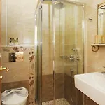 Lejlighedshotel Paris *