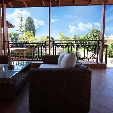 Paris Lägenhetshotell Rhodes City